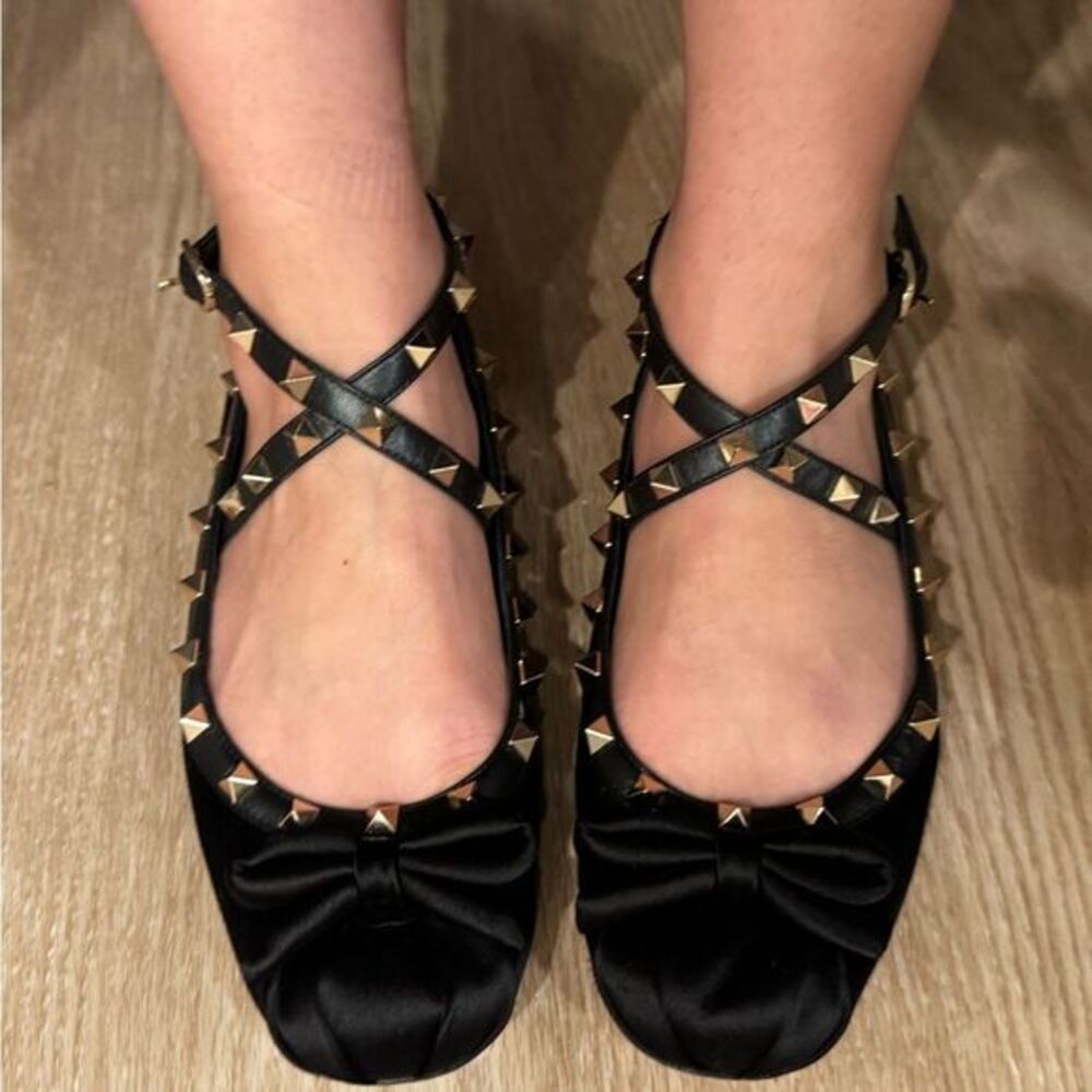 Valentino rockstud flats
